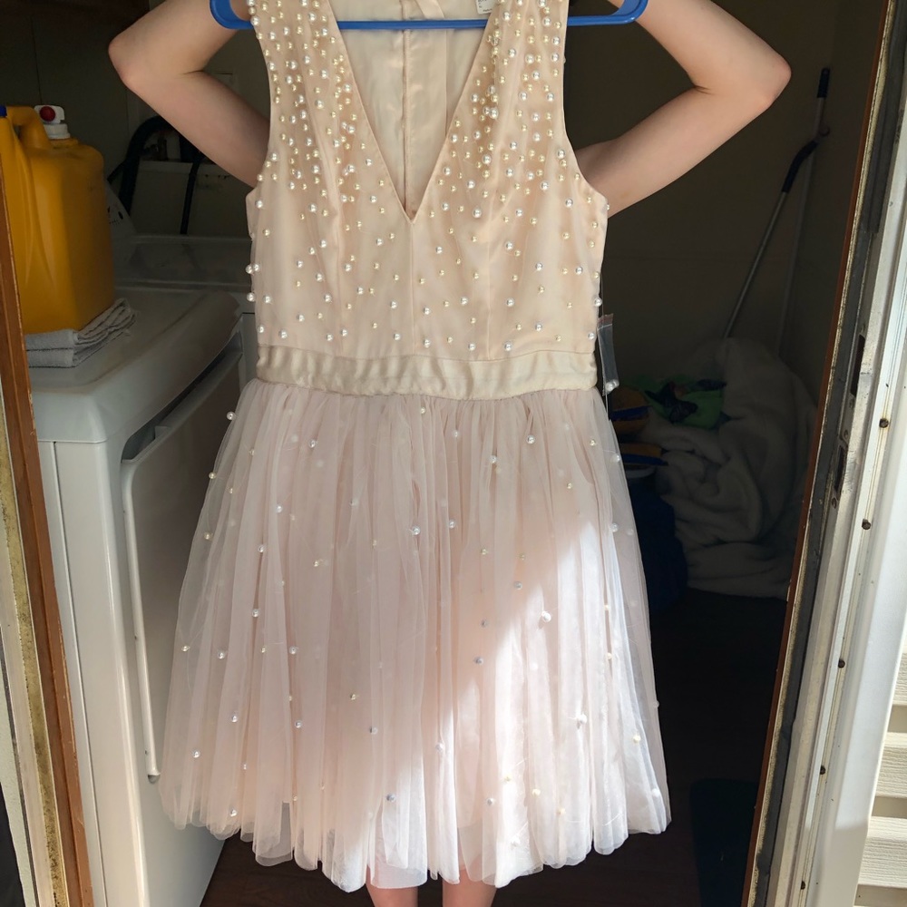 Size 6 Light Pink Cocktail Dress